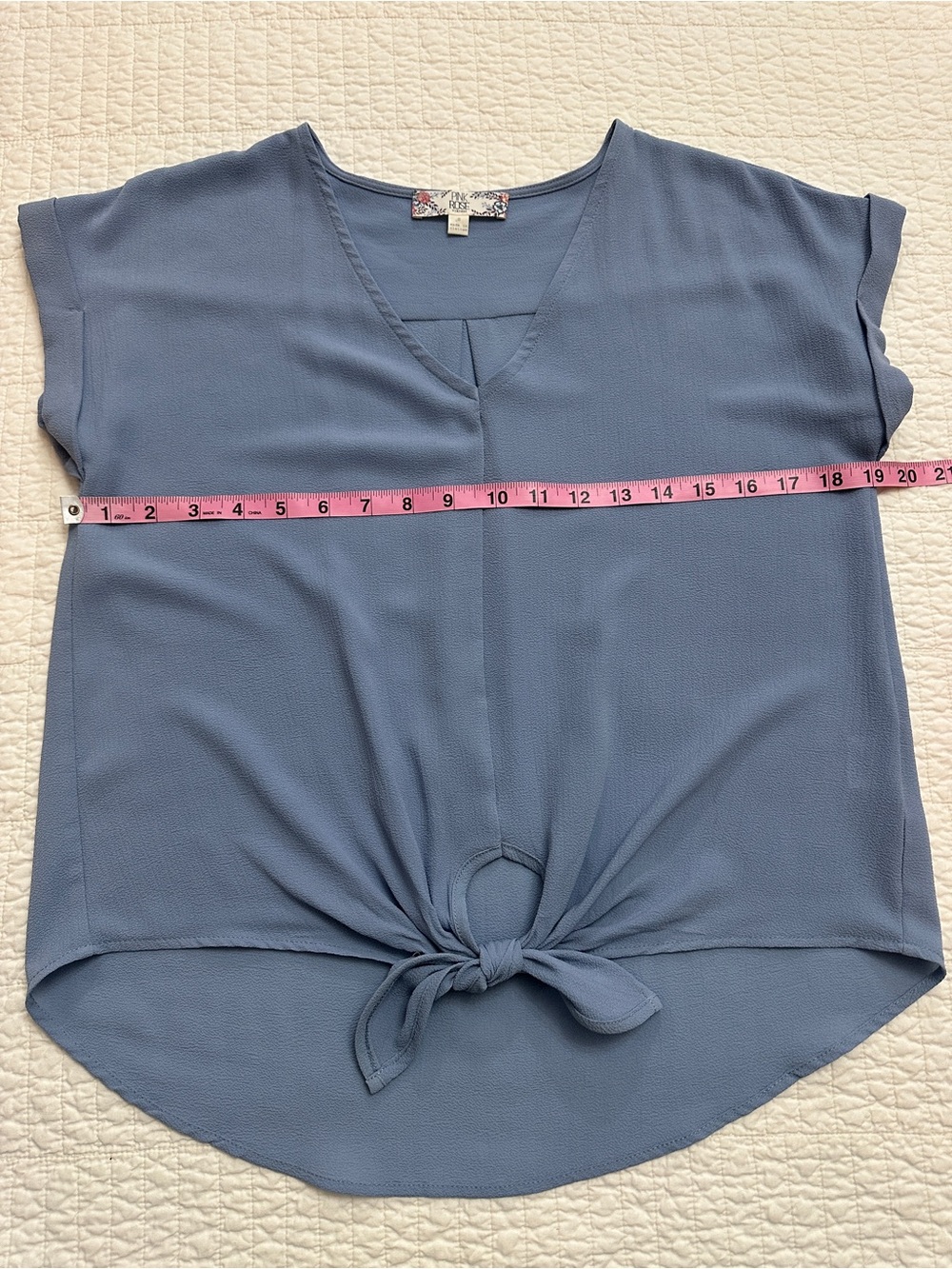 Pink Rose Blue Blouse Small Tie-Front V-Neck Blouse New without tags - Picture 4 of 6